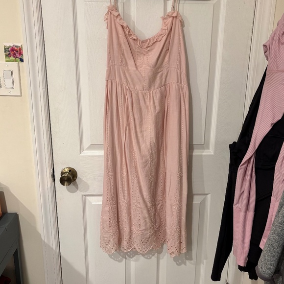 Abercrombie Pink Midi Dress with Floral Eyelet Embroidery - Picture 5 of 10